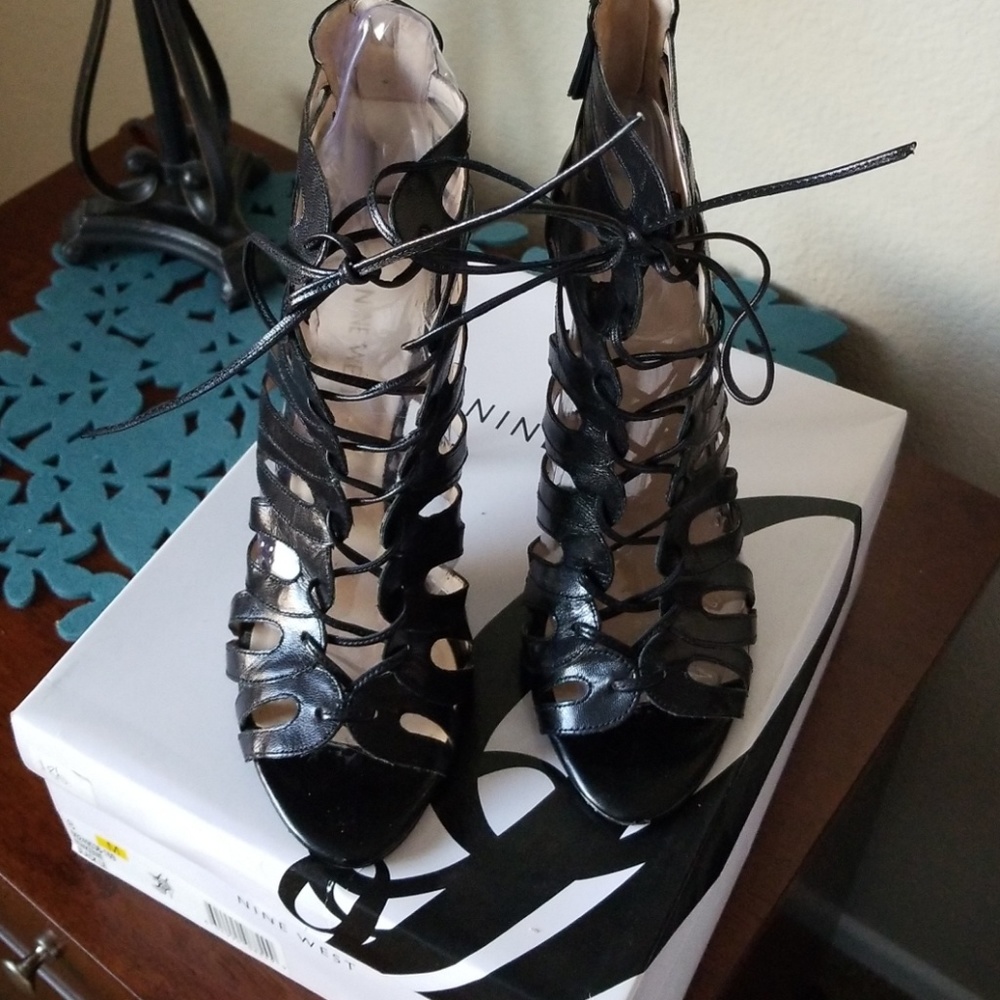 Nine West Kenie lace up gladiator heels